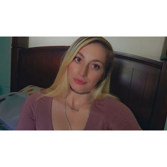 Meet your Posher, Lindsey - Picture 1 of 1